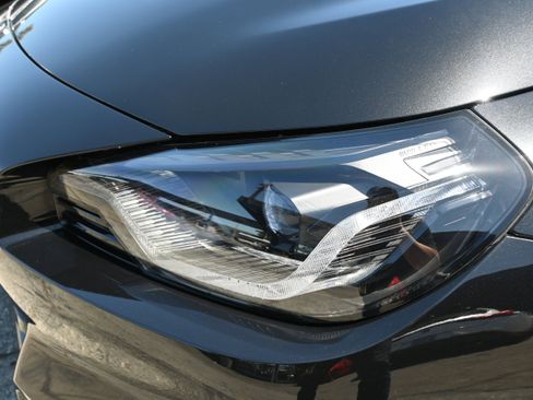 Used 2023 BMW M2 w/ Lighting Package RWD image 30