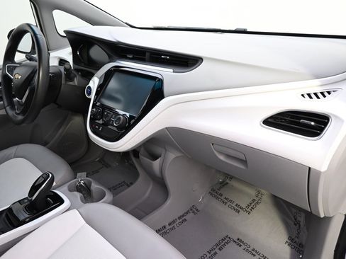 Used 2017 Chevrolet Bolt Premier w/ Infotainment Package image 15