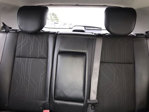 Used 2021 Chevrolet Trax LT w/ Driver Confidence Package image 21