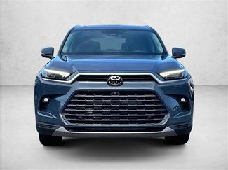 Used 2026 Toyota Grand Highlander AWD video 3