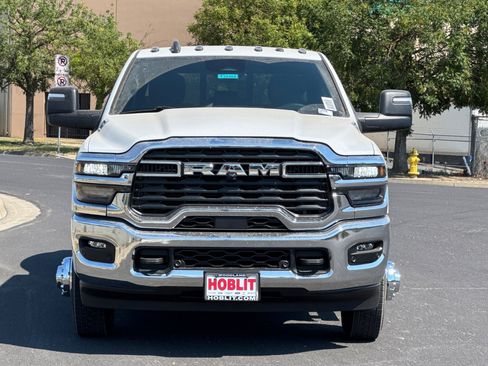 New 2026 RAM 3500 Tradesman AWD/4WD image 8