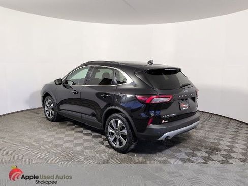 Used 2024 Ford Escape Platinum AWD/4WD image 4