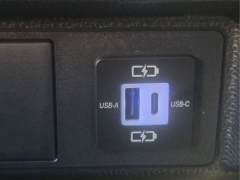 New 2026 Toyota Tacoma SR5 image 15