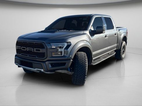 Used 2018 Ford F150 Raptor w/ Equipment Group 802A Luxury image 15