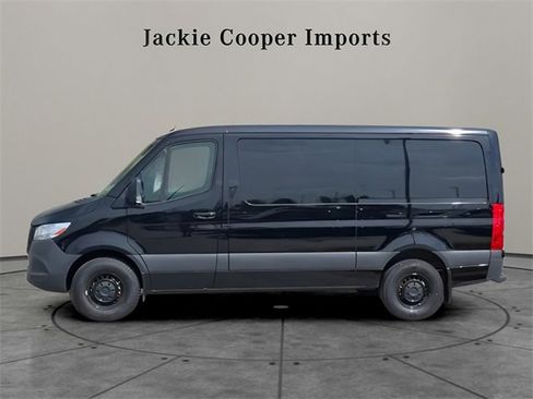 New 2024 Mercedes-Benz Sprinter 2500 image 4