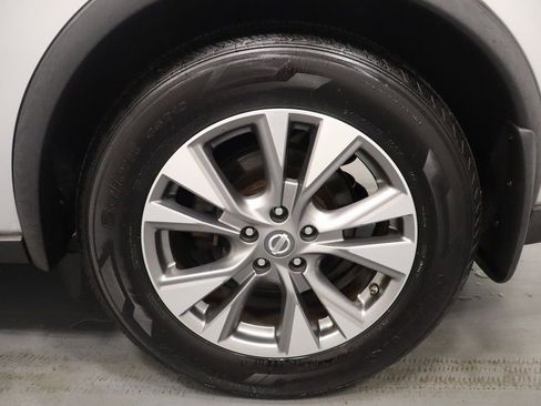 Used 2017 Nissan Murano S w/ Navigation Package image 25