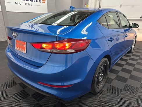 Used 2017 Hyundai Elantra SE FWD image 10