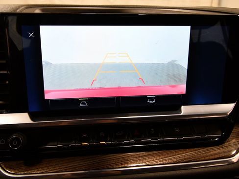 Used 2023 Chevrolet Silverado 1500 RST w/ Protection Package image 23