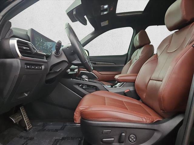 Used 2024 Kia Telluride SX w/ Towing Package AWD/4WD image 17