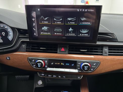 Used 2022 Audi A4 2.0T Prestige w/ Prestige Package image 20
