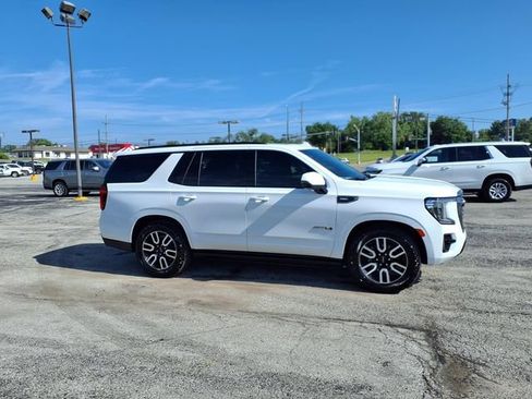 Used 2023 GMC Yukon AT4 w/ AT4 Premium Plus Package AWD/4WD image 15