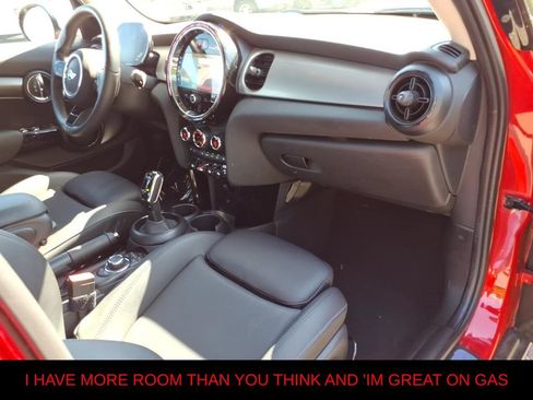 Used 2024 MINI Cooper S FWD image 9