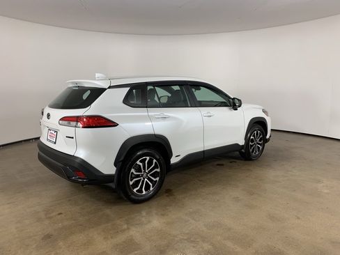 Used 2024 Toyota Corolla Cross S image 30