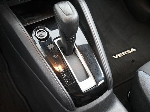 Certified 2023 Nissan Versa SV image 31