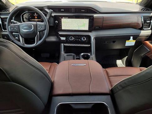 New 2026 GMC Sierra 2500 Denali Ultimate w/ Max Trailering Package AWD/4WD image 12