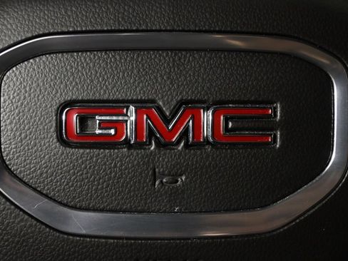 Used 2021 GMC Yukon AT4 w/ Rear Media and Nav Package AWD/4WD image 36