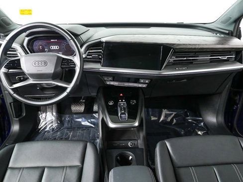 Used 2023 Audi Q4 e-tron Premium Plus w/ Premium Plus image 18