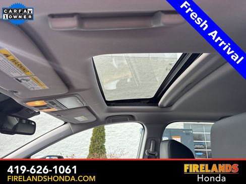 Used 2017 Honda CR-V Touring image 25