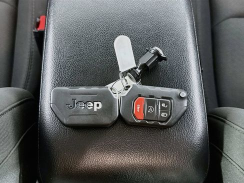 Used 2023 Jeep Wrangler Unlimited w/ 8.4" Radio Group AWD/4WD image 30