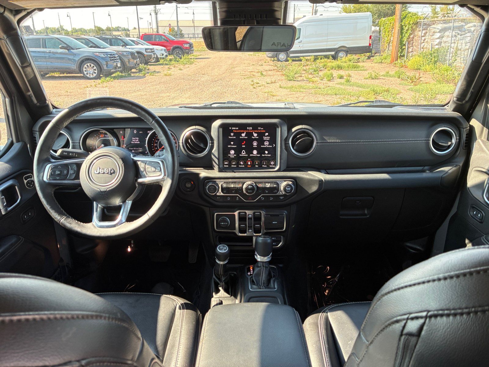Used 2020 Jeep Wrangler Unlimited Sahara AWD/4WD image 20