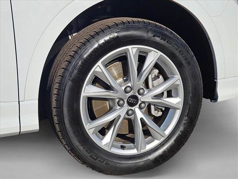 Used 2025 Audi Q3 2.0T Premium image 21