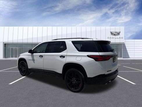 Used 2023 Chevrolet Traverse Premier w/ Redline Edition AWD/4WD image 4