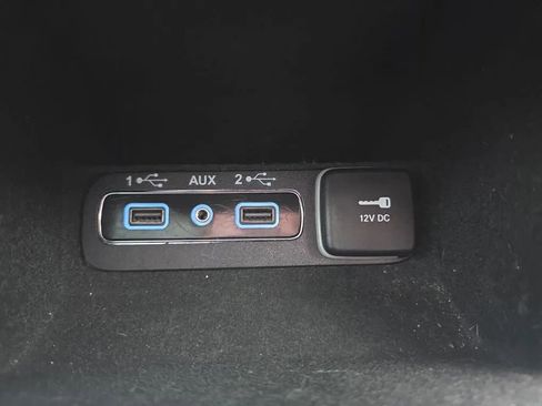 Used 2020 Jeep Grand Cherokee Limited w/ Luxury Group II image 37