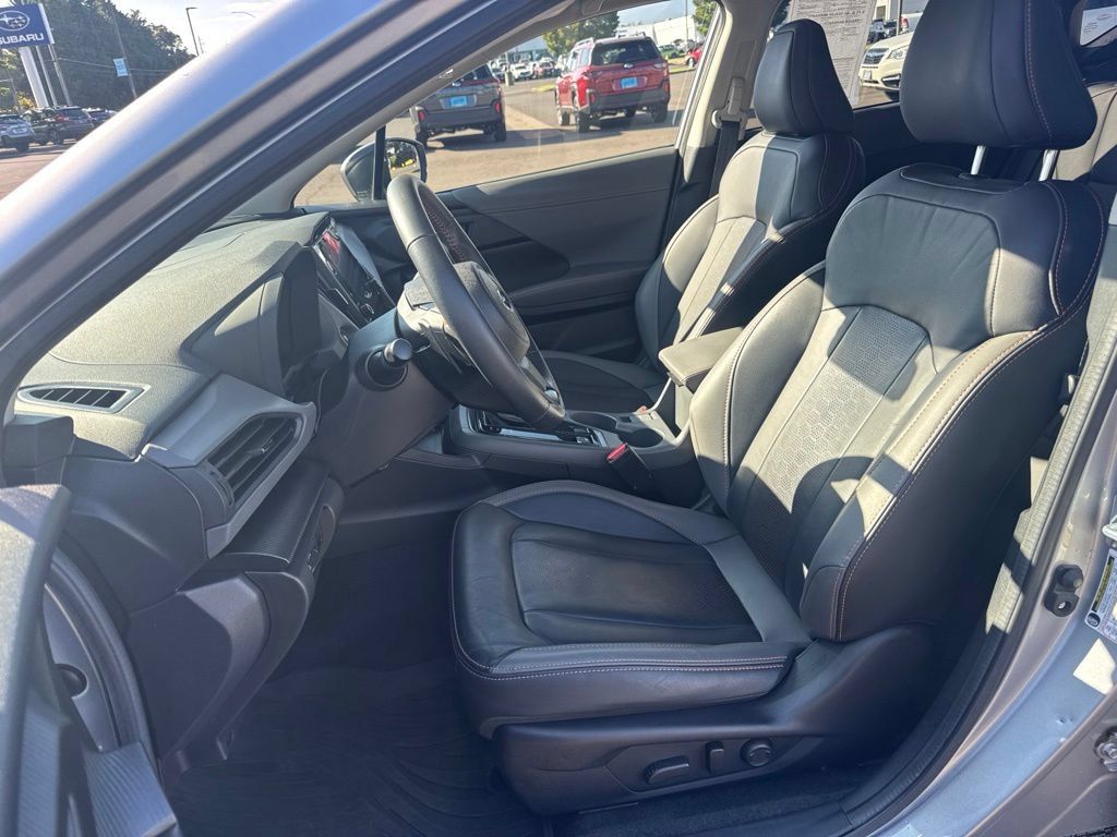 Used 2025 Subaru Crosstrek 2.5i Limited w/ Crosstrek Mirror Package AWD/4WD image 10