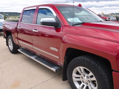 Used 2018 Chevrolet Silverado 1500 High Country AWD/4WD image 11