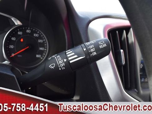 Used 2024 GMC Terrain SLE w/ Driver Convenience Package image 29