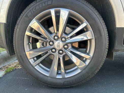 Used 2023 Cadillac XT5 Premium Luxury w/ Technology Package image 5