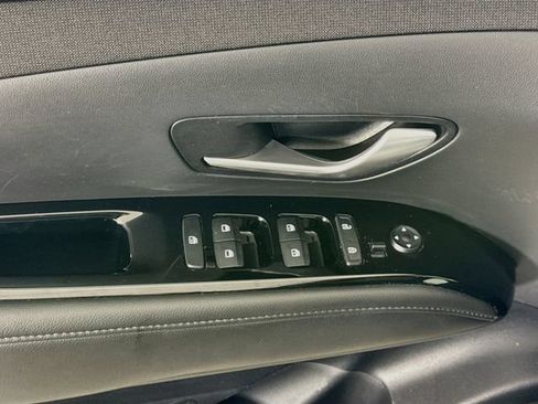 Used 2022 Hyundai Tucson SEL w/ Convenience Package FWD image 17
