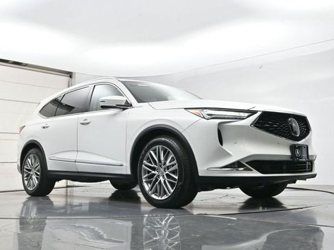 Certified 2023 Acura MDX w/ Advance Package AWD/4WD image 32