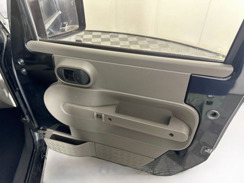 Used 2010 Jeep Wrangler Unlimited Sport AWD/4WD image 28