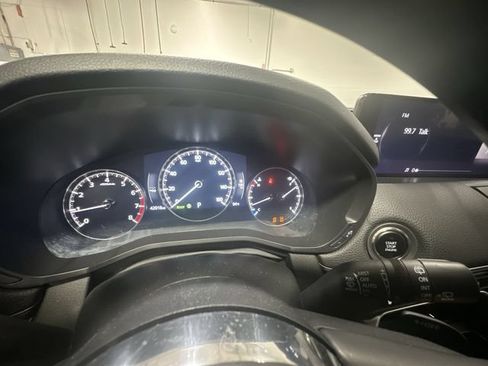 Used 2025 MAZDA CX-70 3.3 Turbo w/ Preferred Package AWD/4WD image 14