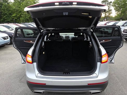 Used 2016 Lincoln MKX Select w/ Select Plus Package AWD/4WD image 38