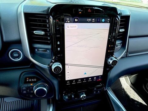 New 2026 RAM 1500 4x4 Crew Cab image 23