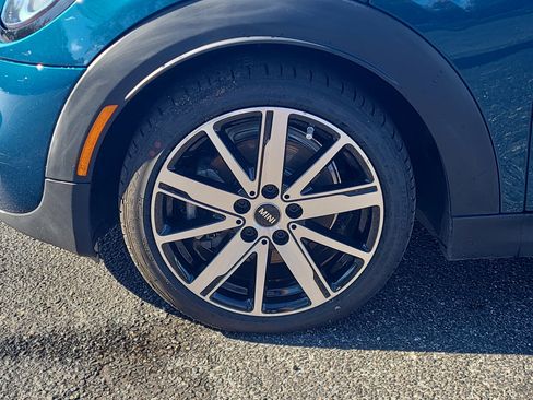 Used 2011 MINI Cooper Hardtop image 9