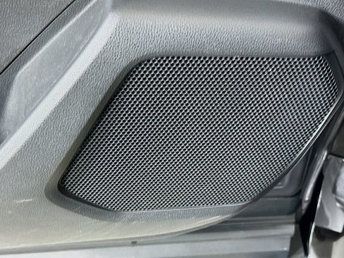 Used 2023 Toyota Highlander Platinum FWD image 19