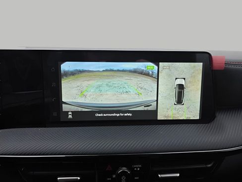 New 2026 Nissan Kicks SR w/ Cold Weather Package image 23