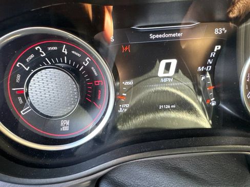 Used 2021 Dodge Challenger R/T Scat Pack RWD image 2
