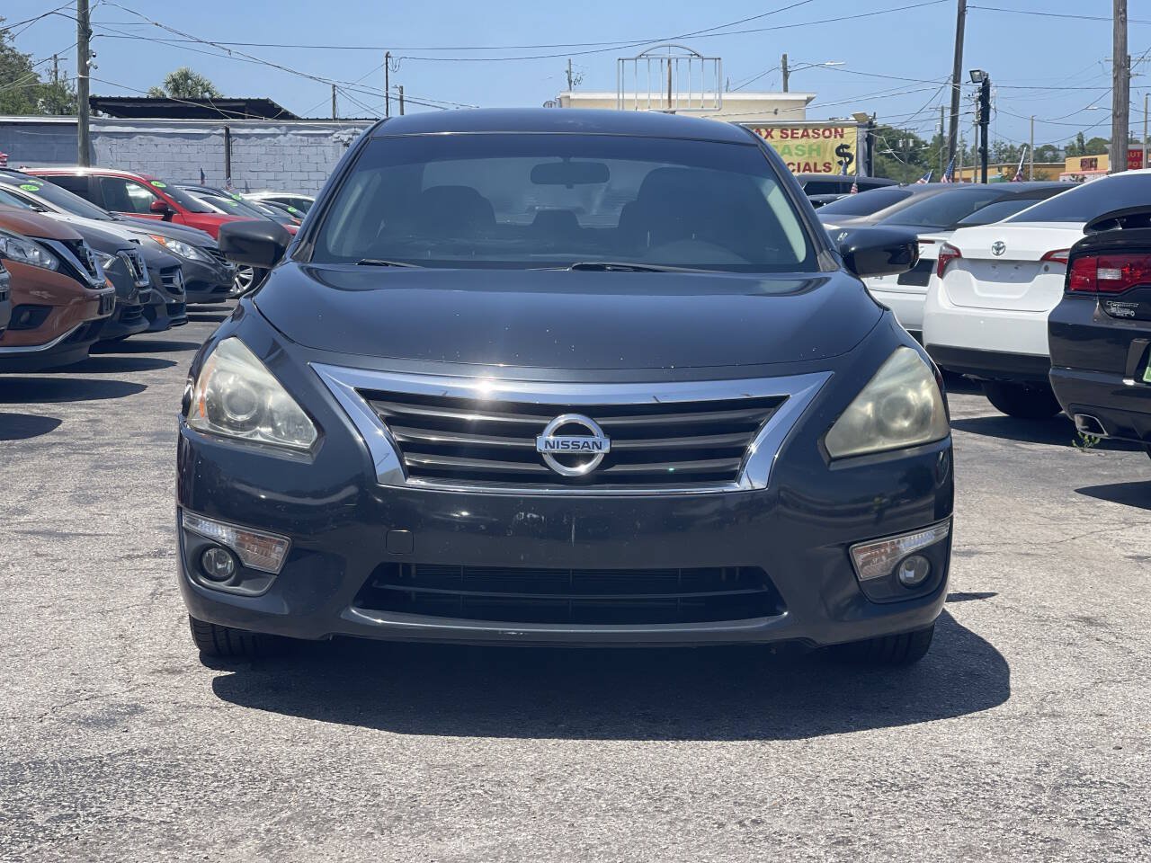 Used 2015 Nissan Altima 2.5 SV FWD image 2