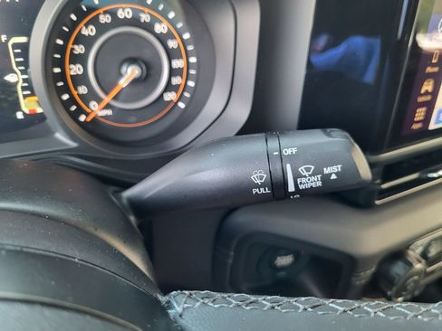 Used 2026 Jeep Gladiator Mojave AWD/4WD image 25