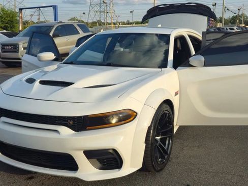Used 2022 Dodge Charger Scat Pack image 12