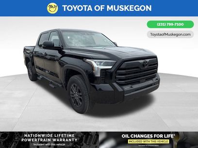 New 2025 Toyota Tundra SR5 w/ SR5 Convenience Package