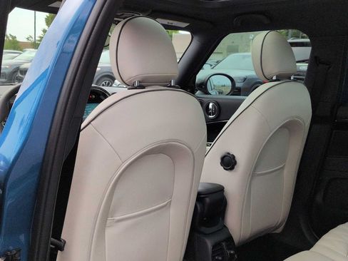 Certified 2023 MINI Cooper Countryman S w/ Signature Upholstery Package AWD/4WD image 19