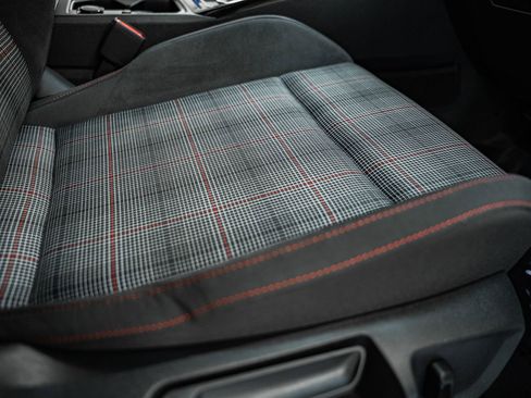 Used 2024 Volkswagen GTI S image 36