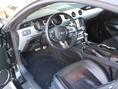 Used 2017 Ford Mustang GT Premium w/ Equipment Group 401A image 7