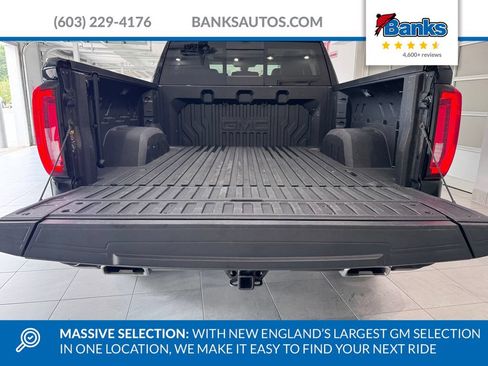 Certified 2022 GMC Sierra 1500 Denali w/ Denali Reserve Package AWD/4WD image 8