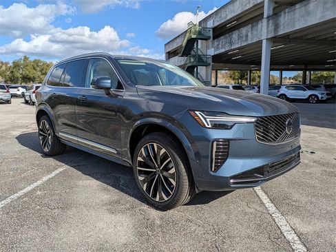 New 2026 Volvo XC90 B6 Ultra w/ Protection Package image 18